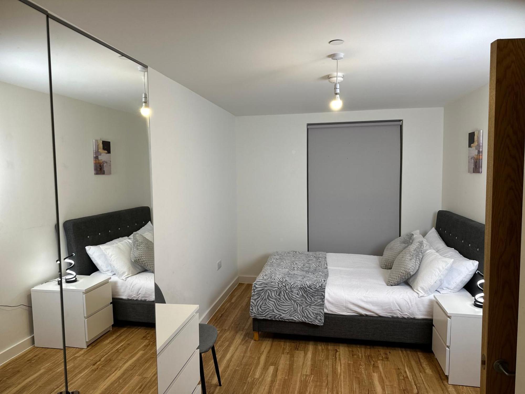 Luxury 2-Bed High-Rise In Manchester With Parking エクステリア 写真