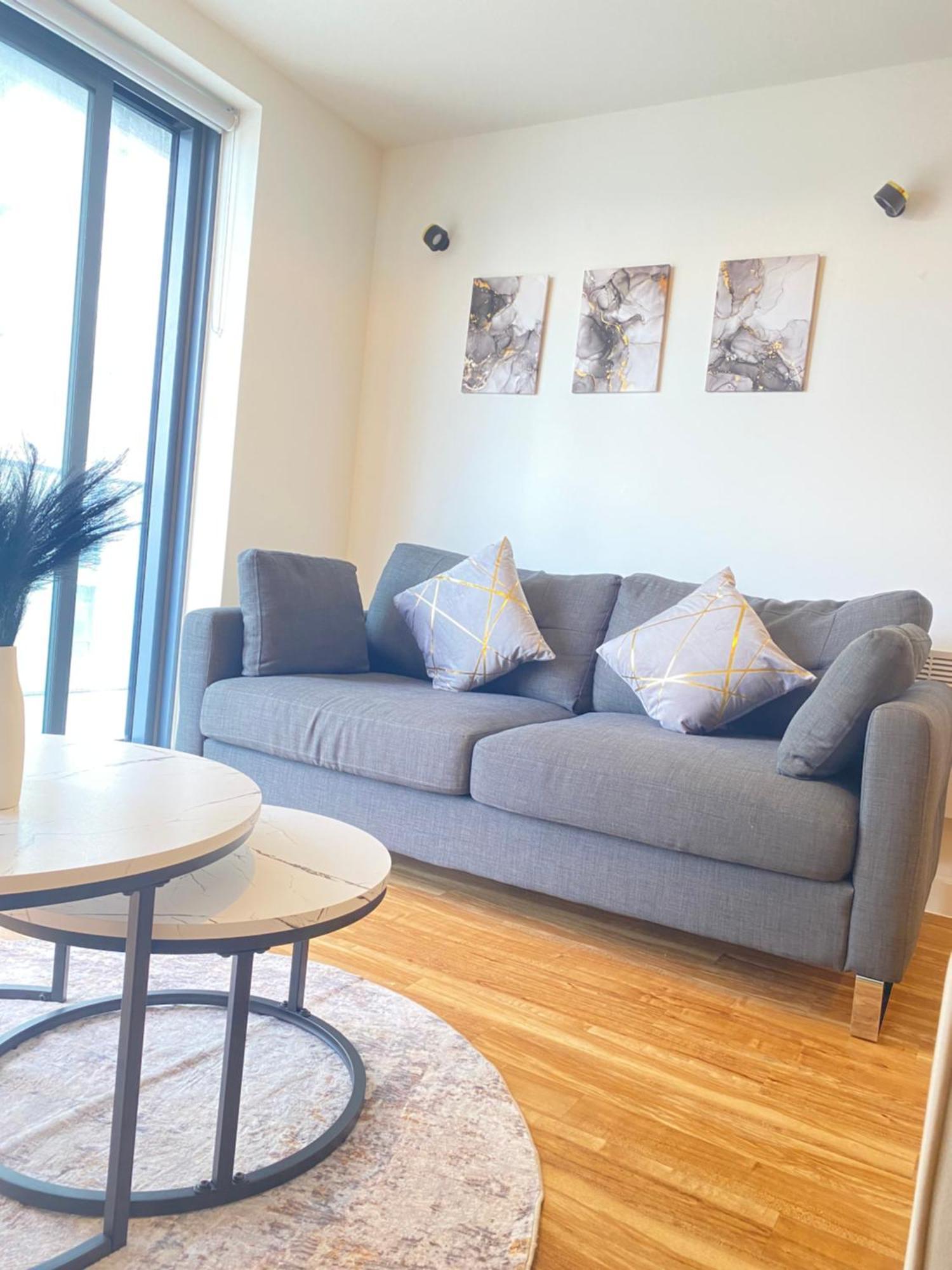 Luxury 2-Bed High-Rise In Manchester With Parking エクステリア 写真
